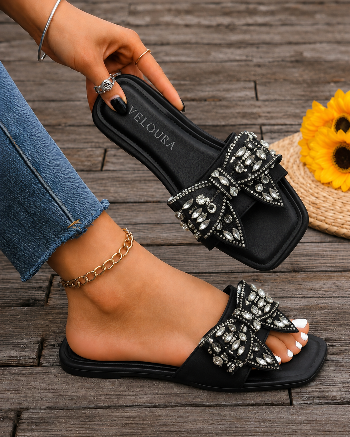 Nayara Crystal Bow Slipper